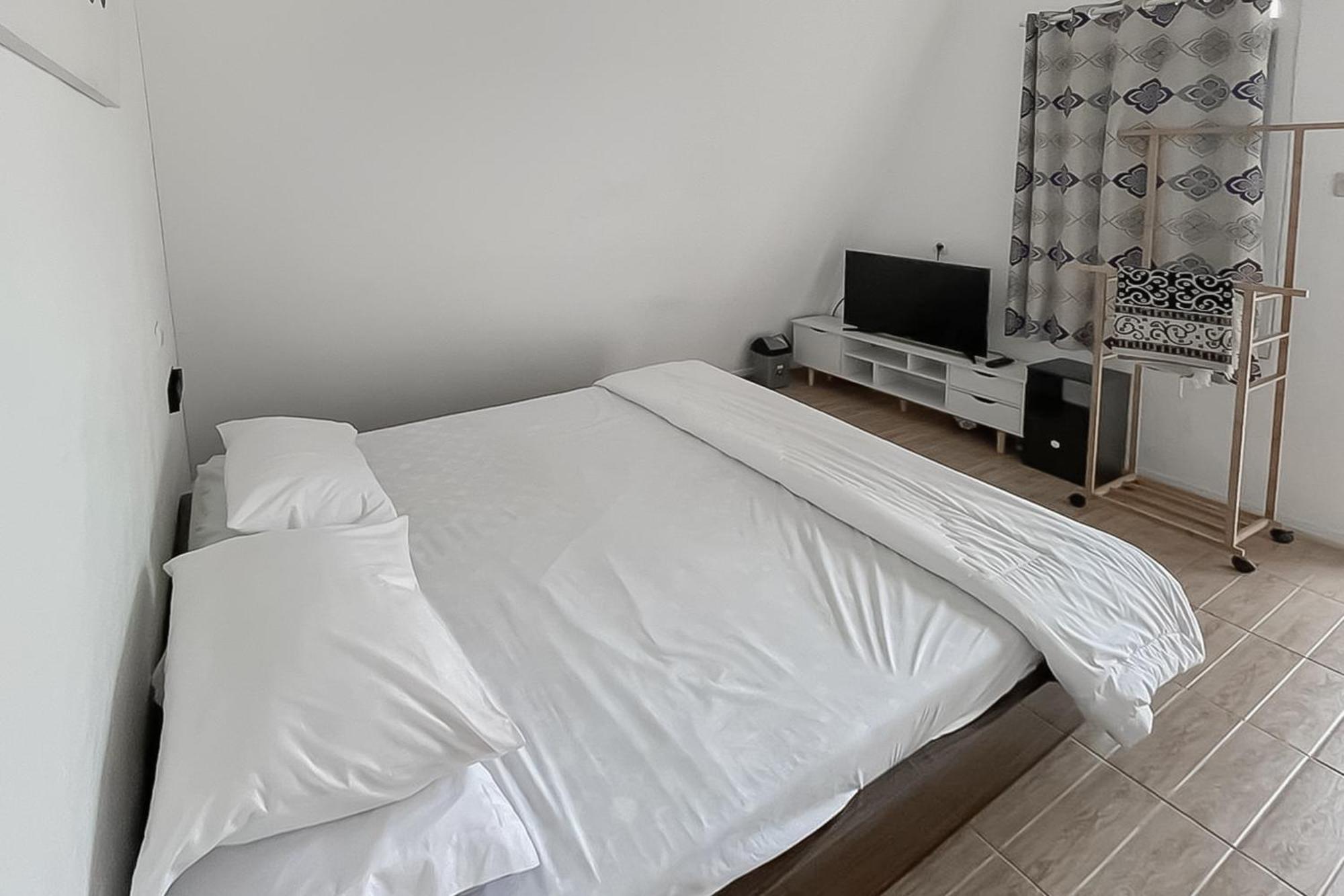 Reddoorz Resort Syariah At Rancakalong スメダン エクステリア 写真